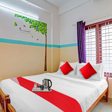 Spot On The New View Regency Hotel Thiruvananthapuram ภายนอก รูปภาพ