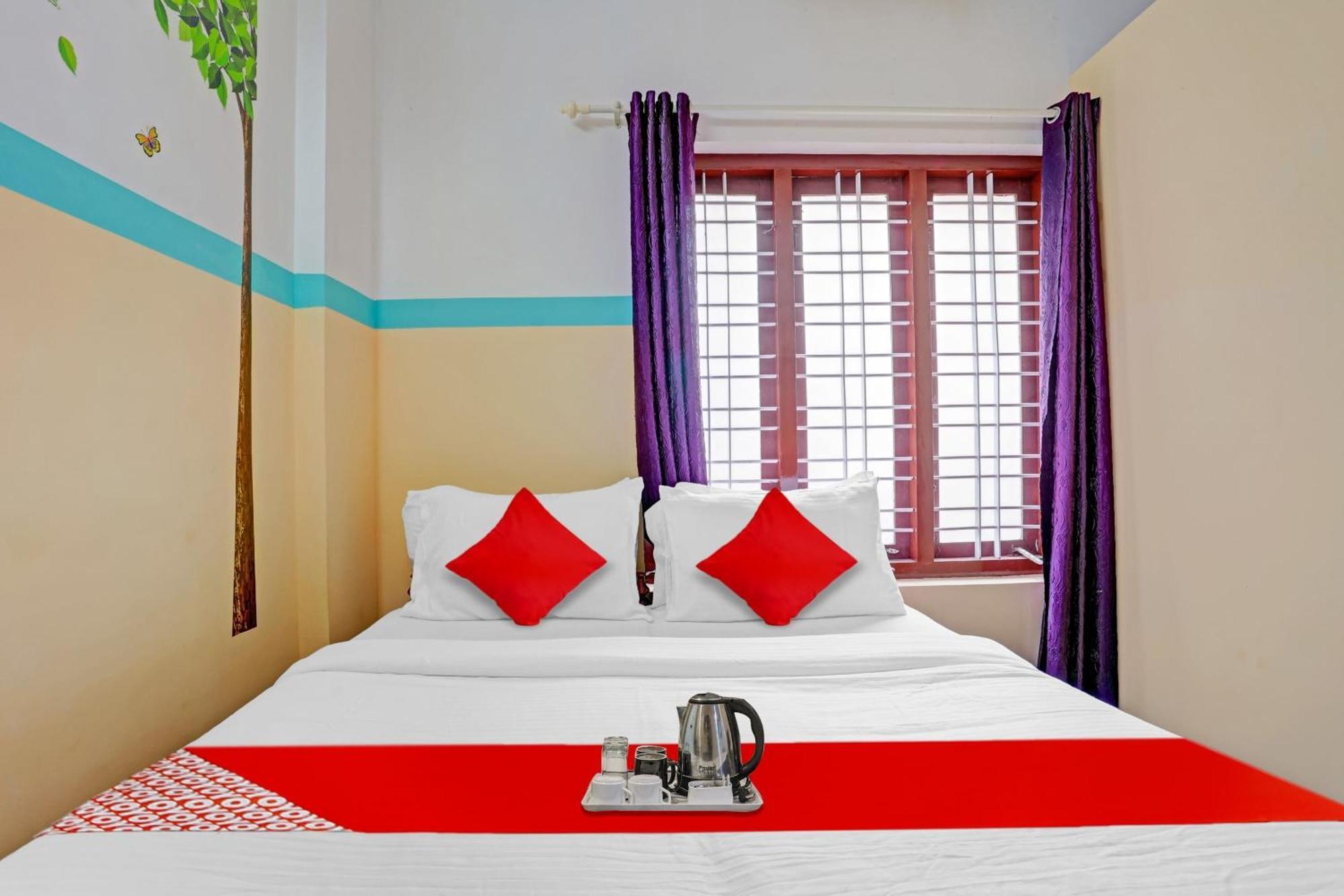 Spot On The New View Regency Hotel Thiruvananthapuram ภายนอก รูปภาพ