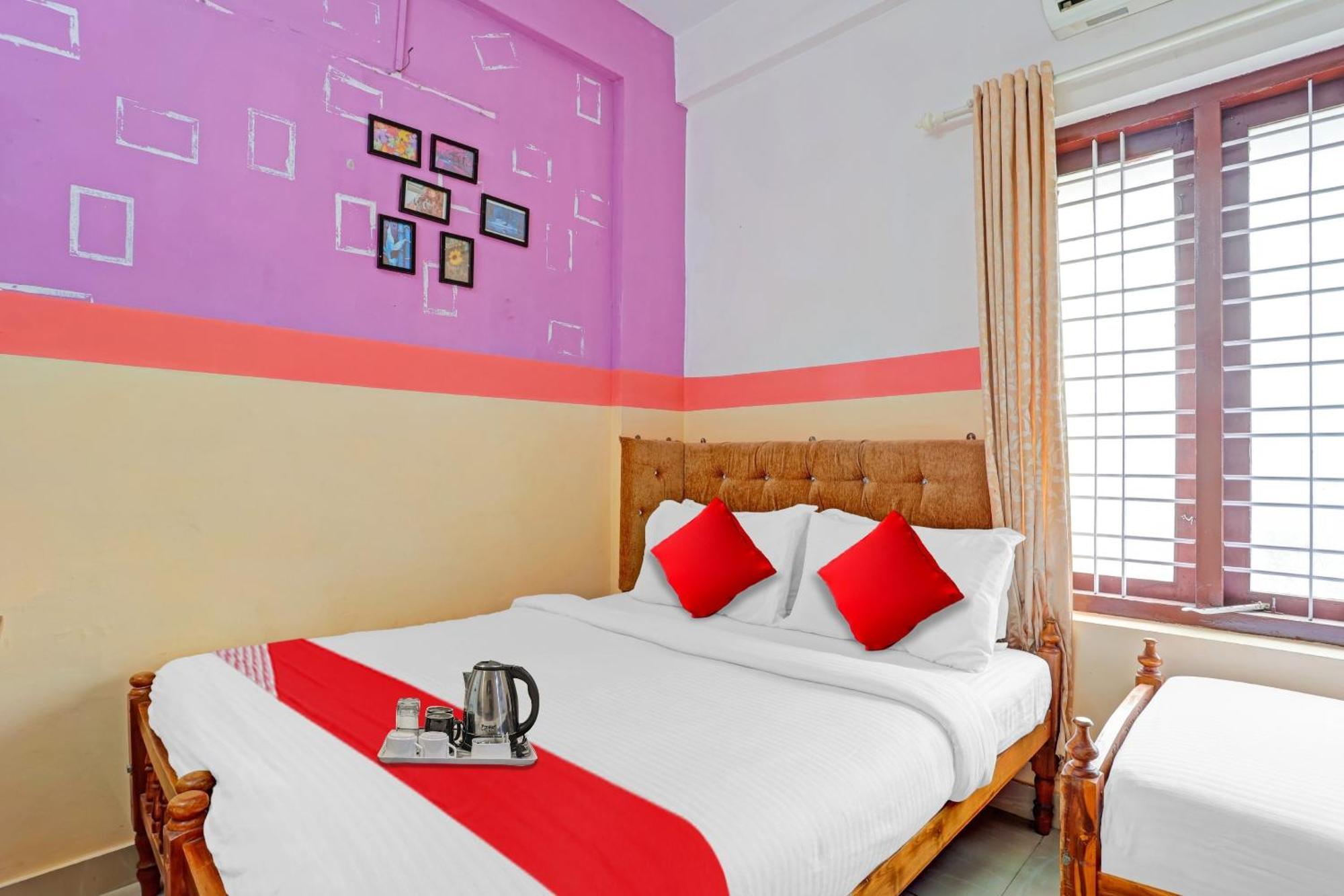Spot On The New View Regency Hotel Thiruvananthapuram ภายนอก รูปภาพ