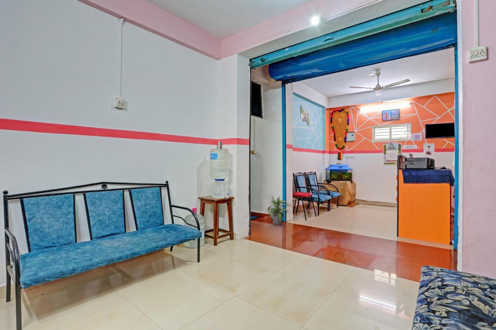 Spot On The New View Regency Hotel Thiruvananthapuram ภายนอก รูปภาพ